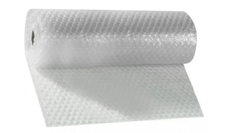  Cell Packaging rollo de plástico de burbujas de 700' x 12 con  perforaciones cada 12 para amortiguación con burbujas pequeñas de 3/16 :  Productos de Oficina